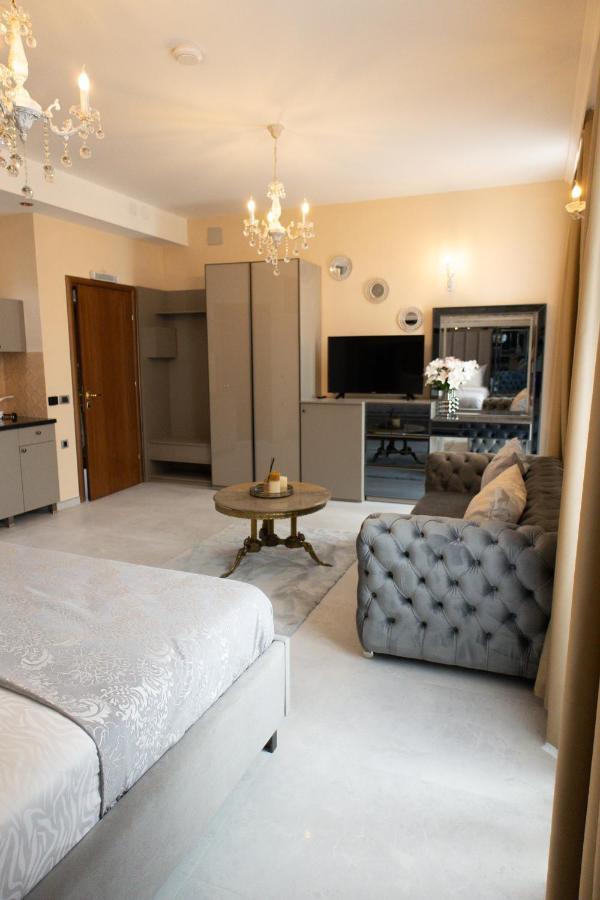 All Elevens 11 Apartments Бітола Екстер'єр фото
