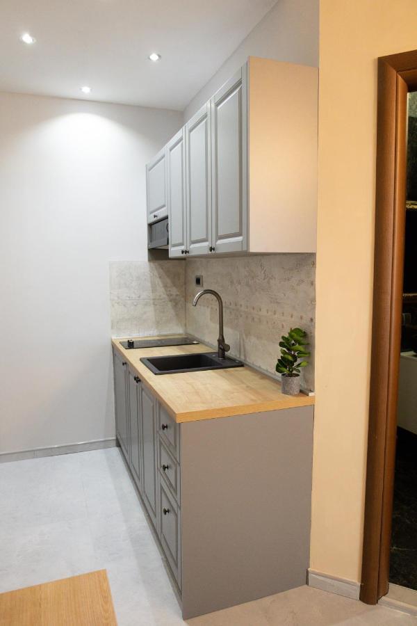 All Elevens 11 Apartments Бітола Екстер'єр фото