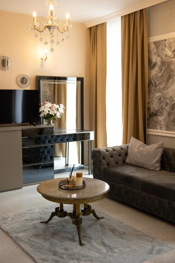 All Elevens 11 Apartments Бітола Екстер'єр фото