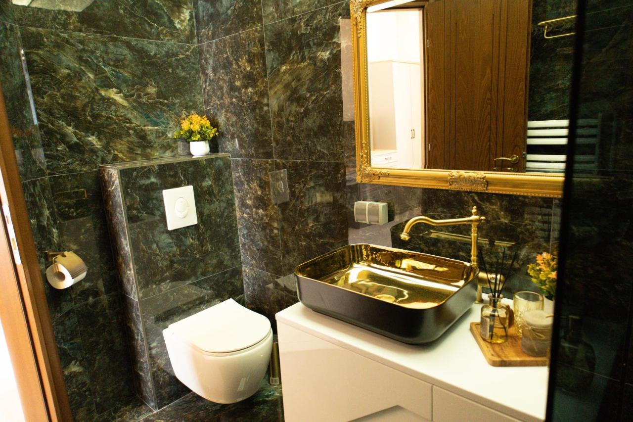 All Elevens 11 Apartments Бітола Екстер'єр фото